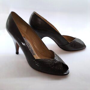 Vintage Evan-Picone Grey Bow Style Peep Toe Heels